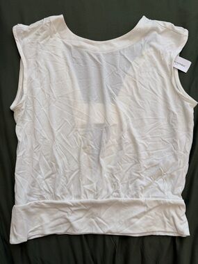 Banana Republic White Scoop Neck Tank Top
